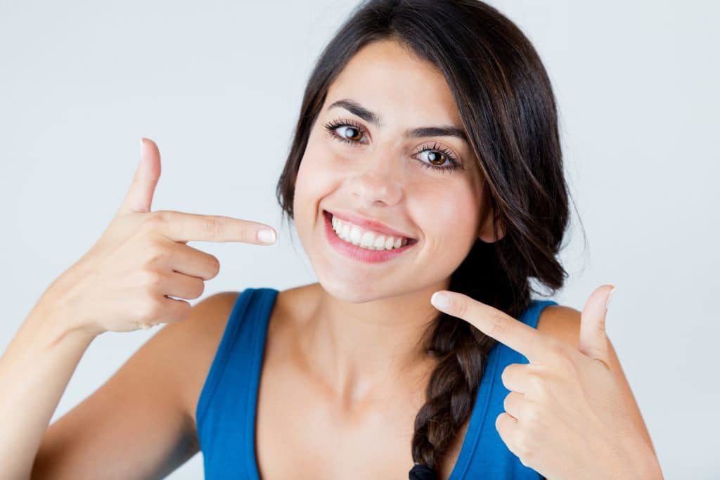 Girl smiling at Endeavor Dental